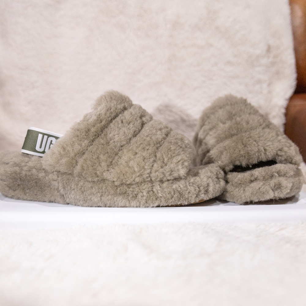 UGG Fluff Yeah Women’s 9